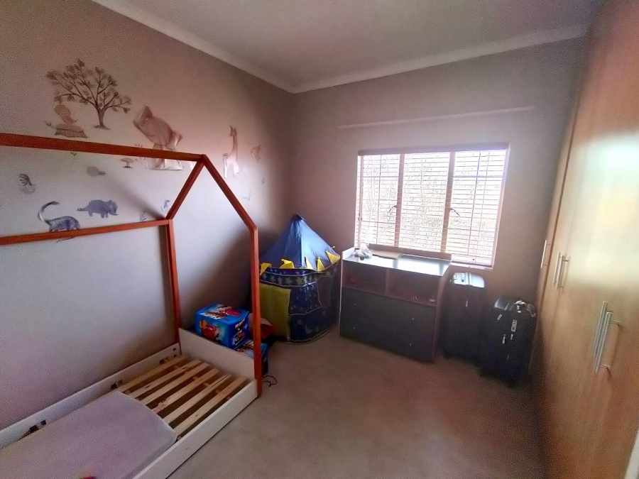 3 Bedroom Property for Sale in Langenhovenpark Free State
